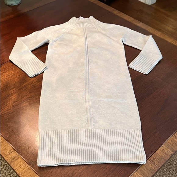 NWT Ann Taylor "Weekend" Line - Sweater Dress Size XS Pale Sand Heath ❤️ - Picture 2 of 7